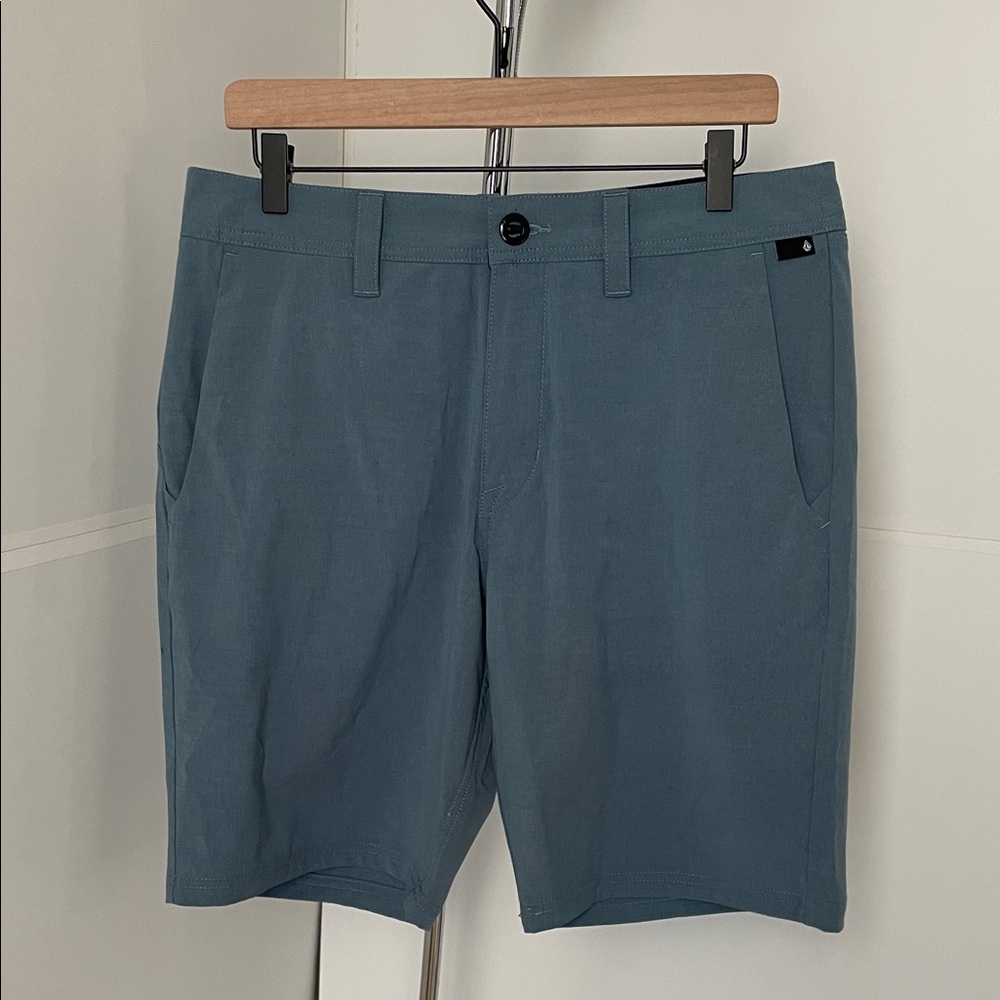 Volcom Men's blue Hybrid Shorts